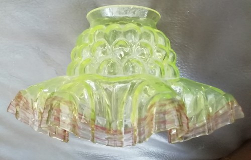 Ancienne tulipe verre ouraline - ancienne,