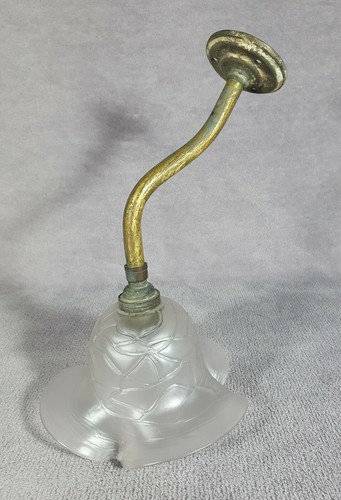 Ancienne applique tulipe col